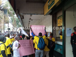 Tuskys ex-employees stage demonstrations at Nairobi city